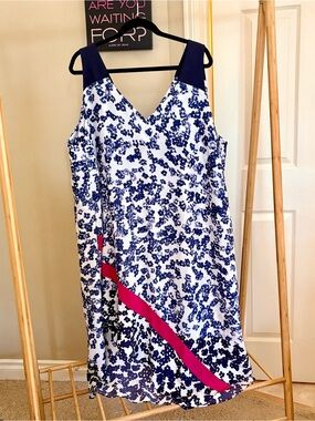 RACHEL Rachel Roy Navy & White Floral Midi Dress with Fuchsia Stripe